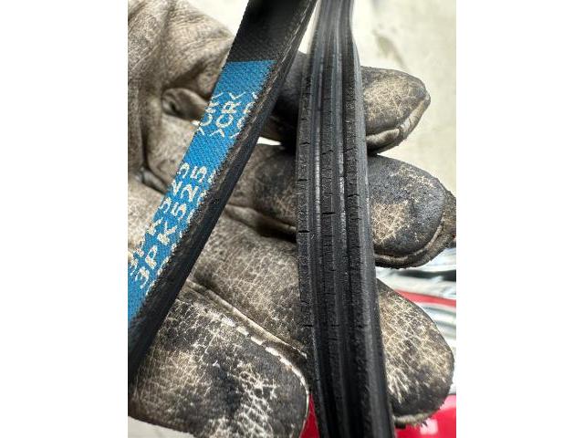 ダイハツ ミラジーノ 車検 「パワステベルト交換」
沖縄市 北中城村 うるま市 宜野湾市 浦添市 西原町 北谷町