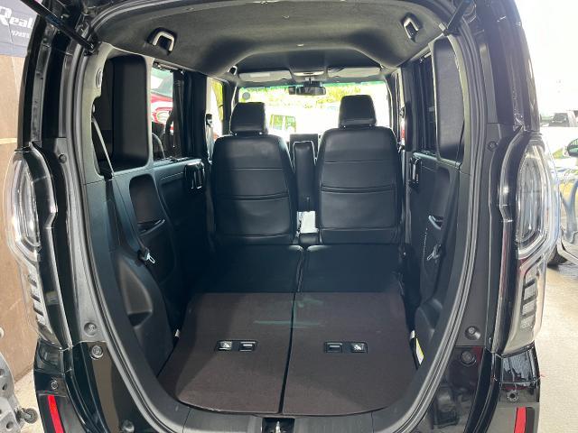 ホンダ　N-BOX
沖縄市　北中城村　うるま市　宜野湾市　浦添市　西原町　北谷町