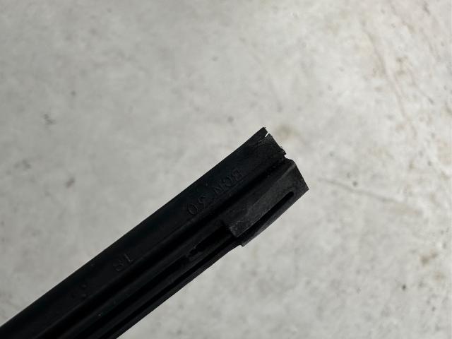 ダイハツ　ミラジーノ　車検　「ワイパーゴム交換」
沖縄市　北中城村　うるま市　宜野湾市　浦添市　西原町　北谷町