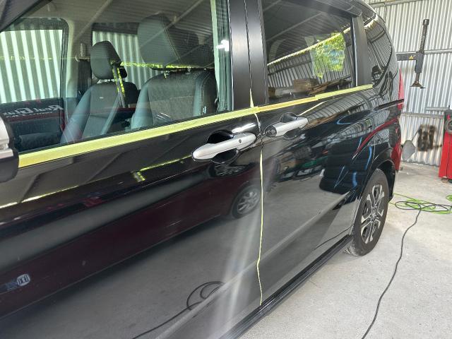 ホンダ  フィット  ガラスコーティング
沖縄市　北中城村　うるま市　宜野湾市　浦添市　西原町　北谷町