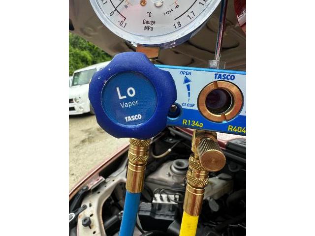 スズキ　ラパン　エアコンガス真空引き　沖縄市　北中城村　うるま市　宜野湾市　浦添市　西原町　北谷町