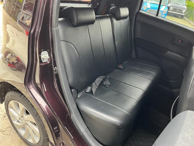 トヨタbB 内装クリーニング
沖縄市　北中城村　うるま市　宜野湾市　浦添市　西原町　北谷町