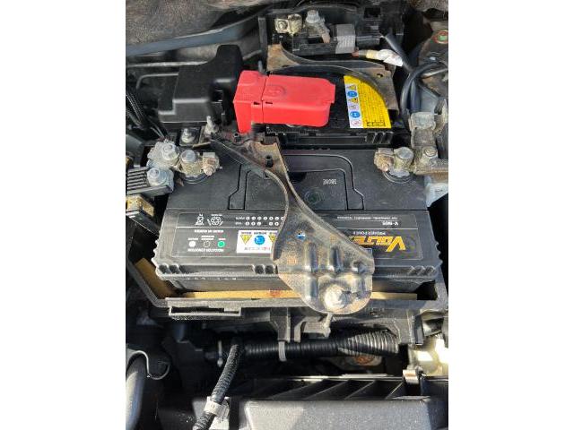 マツダ　プレマシー
バッテリー交換
沖縄市　北中城村　うるま市　宜野湾市　浦添市　西原町　北谷町