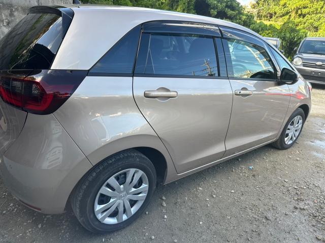 ホンダ　フィット　G'zox ガラスコーティング
沖縄市　北中城村　うるま市　宜野湾市　浦添市　西原町　北谷町