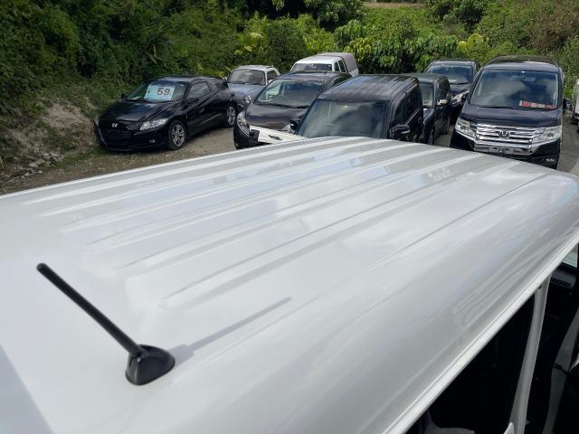 ホンダ N-VAN ガラスコーティング
沖縄市　北中城村　うるま市　宜野湾市　浦添市　西原町　北谷町