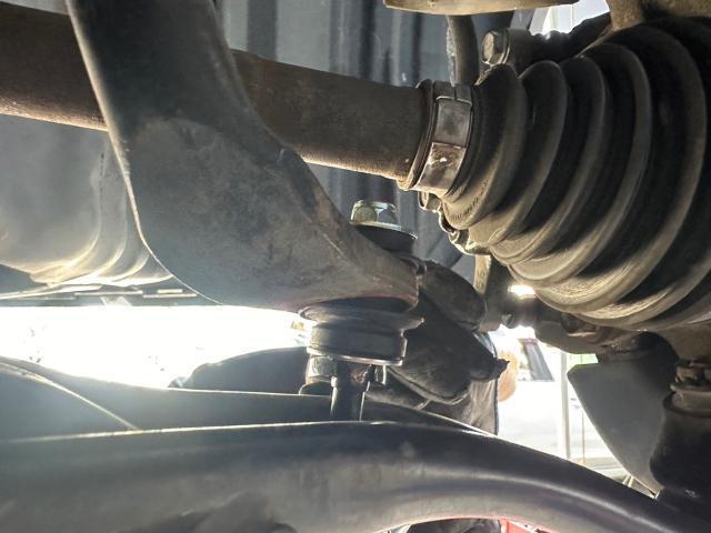 トヨタ　シエンタ　スタビリンク交換
沖縄市　北中城村　うるま市　宜野湾市　浦添市　西原町　北谷町