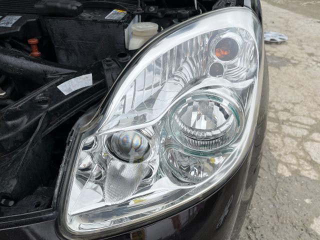 マツダ　ベリーサ　ヘッドライトコーティング
沖縄市　北中城村　うるま市　宜野湾市　浦添市　西原町　北谷町