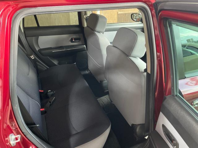 マツダ　ベリーサ　クリーニング・清掃
沖縄市　北中城村　うるま市　宜野湾市　浦添市　西原町　北谷町