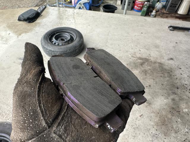 エスクァイア　サスペンション・足回り修理・整備
沖縄市　北中城村　うるま市　宜野湾市　浦添市　西原町　北谷町