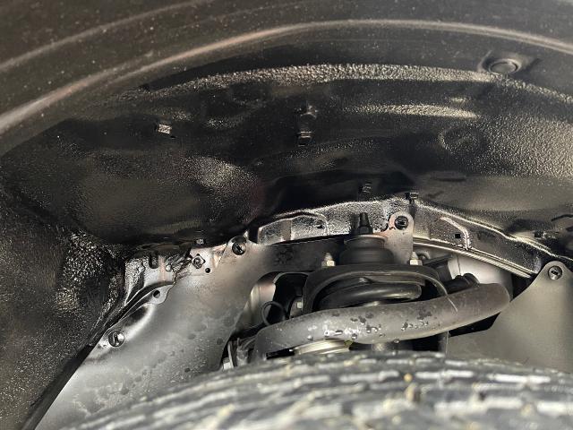 トヨタ　ハイラックス　アンダーコート
沖縄市　北中城村　うるま市　宜野湾市　浦添市　西原町　北谷町