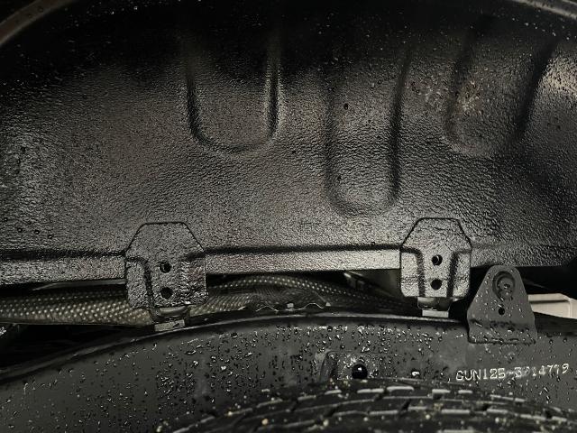 トヨタ　ハイラックス　アンダーコート
沖縄市　北中城村　うるま市　宜野湾市　浦添市　西原町　北谷町