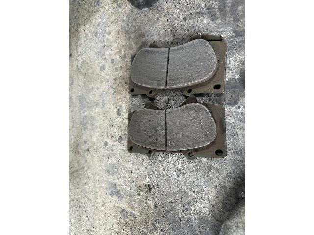 ハイラックス　サスペンション・足回り修理・整備
沖縄市　北中城村　うるま市　宜野湾市　浦添市　西原町　北谷町