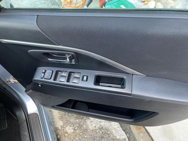 マツダ　プレマシー　クリーニング・清掃
沖縄市　北中城村　うるま市　宜野湾市　浦添市　西原町　北谷町