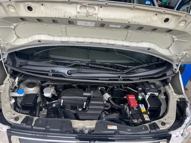 ワゴンＲ　ボディ各部グリス防錆加工　沖縄市　北中城村　うるま市　宜野湾市　浦添市　西原町　北谷町