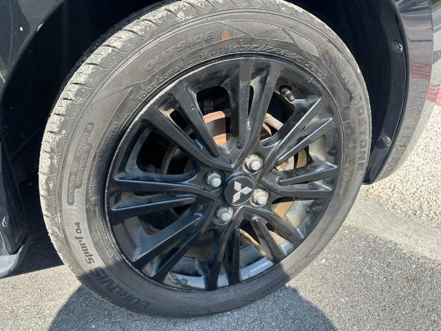 ミラージュ　タイヤ交換
沖縄市　北中城村　うるま市　宜野湾市　浦添市　西原町　北谷町