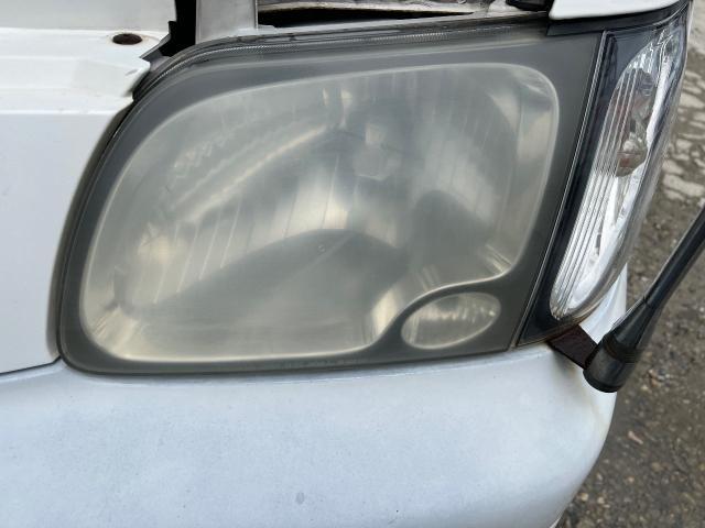 ノア（タウンエース）　ヘッドライト研磨　沖縄市　北中城村　うるま市　宜野湾市　浦添市　西原町　北谷町