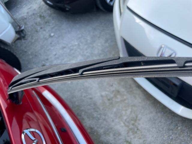 マツダ ベリーサ ワイパーゴム交換 沖縄市　北中城村　うるま市　宜野湾市　浦添市　西原町　北谷町