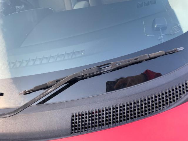 マツダ ベリーサ ワイパーゴム交換 沖縄市　北中城村　うるま市　宜野湾市　浦添市　西原町　北谷町