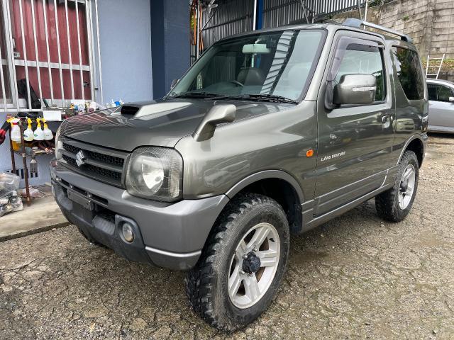 ジムニー　クリーニング・清掃　沖縄市　北中城村　うるま市　宜野湾市　浦添市　西原町　北谷町