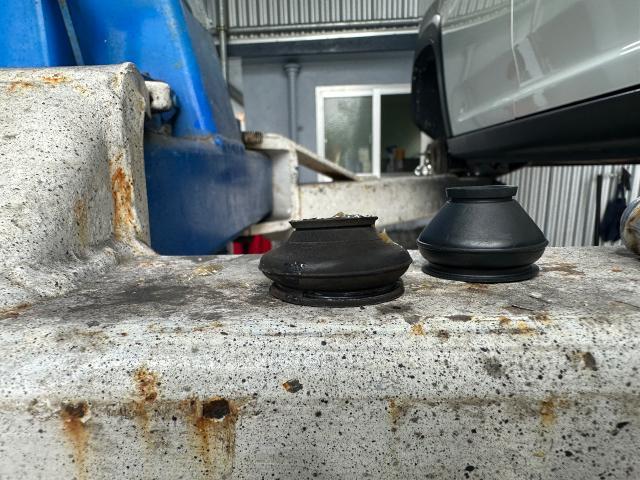 ハスラー　車検整備　足周りブーツ交換
沖縄市　北中城村　うるま市　宜野湾市　浦添市　西原町　北谷町