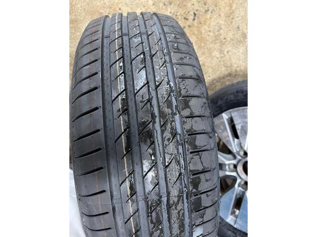 ステップワゴンスパーダ　サスペンション・足回り修理・整備
タイヤ交換
沖縄市　北中城村　うるま市　宜野湾市　浦添市　西原町　北谷町