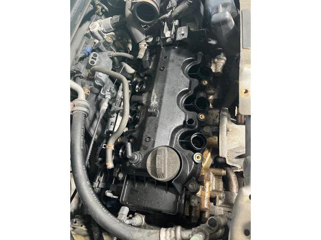 ライフ　エンジン関連修理・整備
沖縄市　北中城村　うるま市　宜野湾市　浦添市　西原町　北谷町