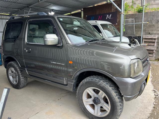 ジムニー　クリーニング・清掃　沖縄市　北中城村　うるま市　宜野湾市　浦添市　西原町　北谷町