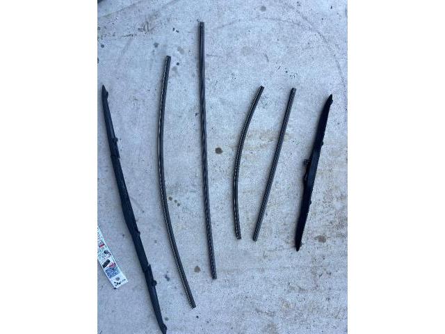 ＮＸ　ワイパーゴム交換　沖縄市　北中城村　うるま市　宜野湾市　浦添市　西原町　北谷町