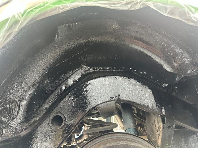 クラウン・ステーションワゴン　アンダーコート
沖縄市　北中城村　うるま市　宜野湾市　浦添市　西原町　北谷町