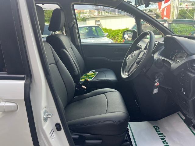 ヴォクシー 車内清掃 沖縄市 北中城村 うるま市 宜野湾市 浦添市 西原町 北谷町