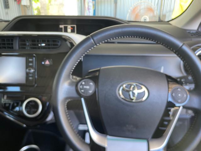 トヨタ　アクア　クリーニング・清掃
沖縄市　北中城村　うるま市　宜野湾市　浦添市　西原町　北谷町