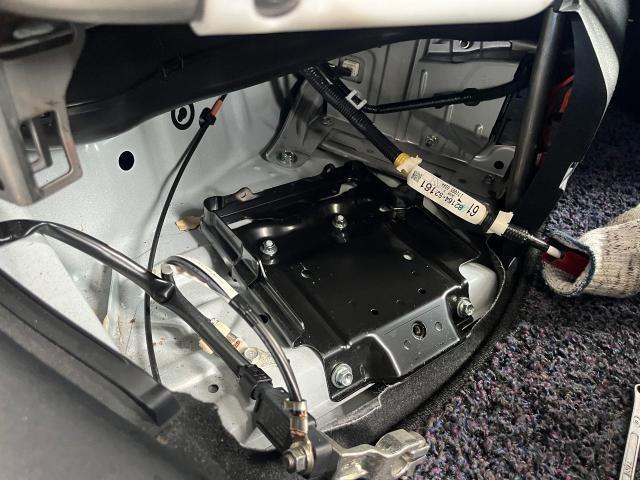 アクア　バッテリー交換
沖縄市　北中城村　うるま市　宜野湾市　浦添市　西原町　北谷町