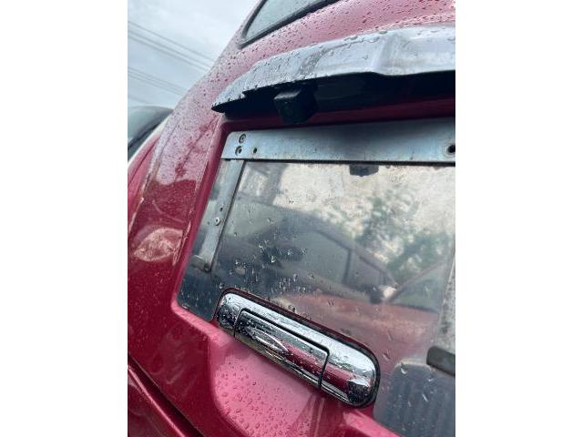 ユーガ　バックカメラ　オーディオ取付
沖縄市　北中城村　うるま市　宜野湾市　浦添市　西原町　北谷町