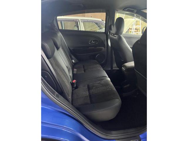 ヴェゼル 車内清掃
沖縄市 北中城村 うるま市 宜野湾市 浦添市 西原町 北谷町