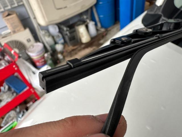 スズキ ハスラー　ワイパーゴム交換 沖縄市　北中城村　うるま市　宜野湾市　浦添市　西原町　北谷町