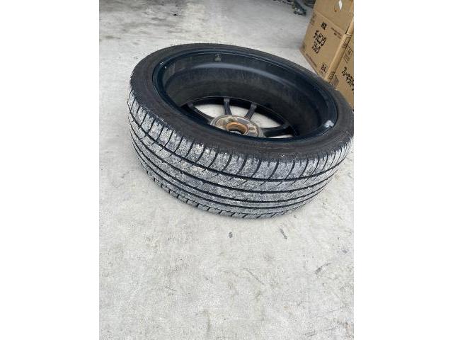 アクア　タイヤ交換
沖縄市　北中城村　うるま市　宜野湾市　浦添市　西原町　北谷町