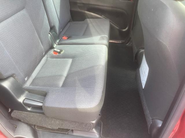 トヨタ　シエンタ　クリーニング・清掃
沖縄市　北中城村　うるま市　宜野湾市　浦添市　西原町　北谷町