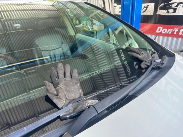 ＳＡＩ　ワイパーゴム交換 