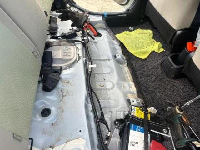 アクア　電装系修理　ハイブリッドバッテリー交換、エンジンチェックランプ、
沖縄市　北中城村　うるま市　宜野湾市　浦添市　西原町　北谷町