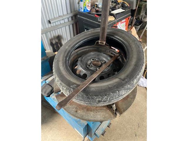 ｅＫスペース　タイヤ交換
沖縄市　北中城村　うるま市　宜野湾市　浦添市　西原町　北谷町