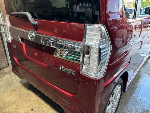 ダイハツ　タント　ガラスコーティング
沖縄市　北中城村　うるま市　宜野湾市　浦添市　西原町　北谷町