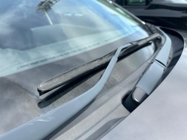 デミオ　ワイパーゴム交換
沖縄市　北中城村　うるま市　宜野湾市　浦添市　西原町　北谷町