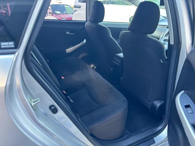 プリウス 車内清掃 沖縄市 北中城村 うるま市 宜野湾市 浦添市 西原町 北谷町