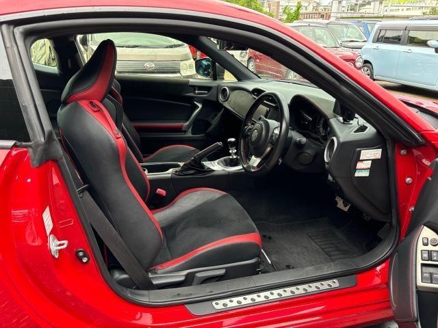 86 車内清掃 沖縄市 北中城村 うるま市 宜野湾市 浦添市 西原町 北谷町