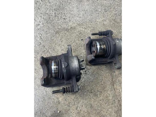 ワゴンＲスティングレー　サスペンション・足回り修理・整備
沖縄市　北中城村　うるま市　宜野湾市　浦添市　西原町　北谷町