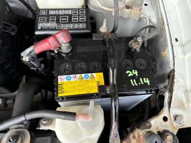 ミラジーノ　バッテリー交換　沖縄市　北中城村　うるま市　宜野湾市　浦添市　西原町　北谷町