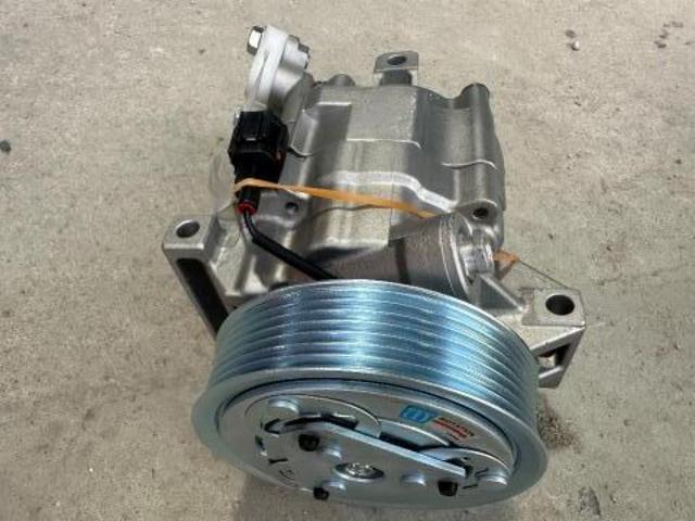 ティーダ　エンジン関連修理・整備　コンプレッサー交換
沖縄市　北中城村　うるま市　宜野湾市　浦添市　西原町　北谷町