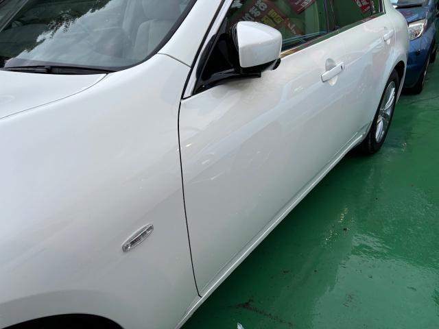 日産　スカイライン　外装研磨
沖縄市　北中城村　うるま市　宜野湾市　浦添市　西原町　北谷町