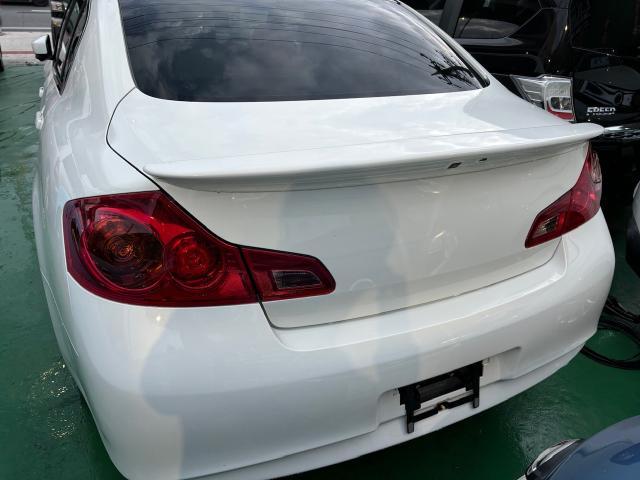 日産　スカイライン　外装研磨
沖縄市　北中城村　うるま市　宜野湾市　浦添市　西原町　北谷町