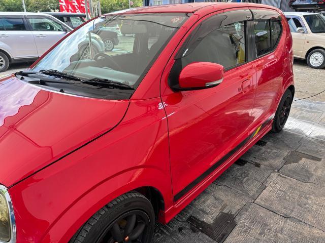 スズキ　アルトワークス　外装研磨
沖縄市　北中城村　うるま市　宜野湾市　浦添市　西原町　北谷町